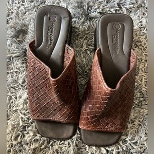 Montego Bay Club sandals size 8